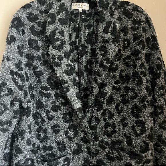 Madewell gray leopard print sweater button up coat jacket with lapel - Picture 7 of 16
